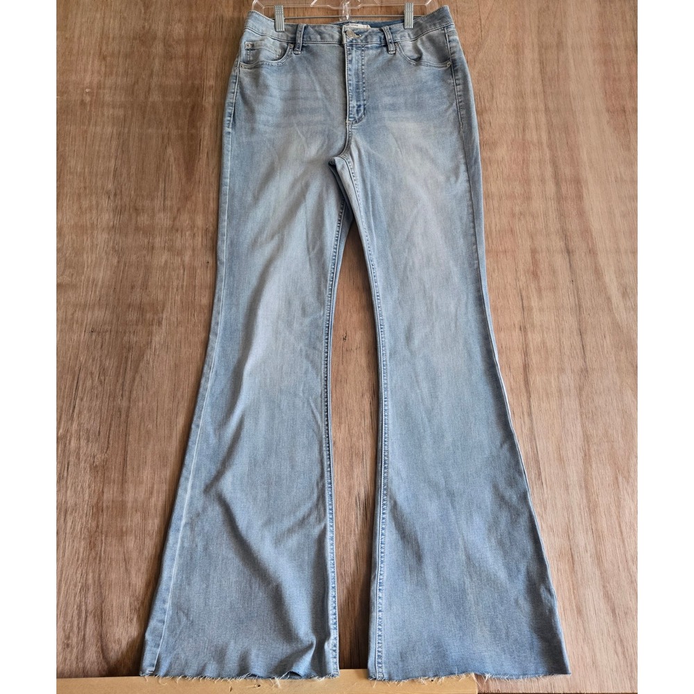 Garage Denim High Rise Flare Jeans Size 9/29 Light Wash Raw Hem Boho Y2K